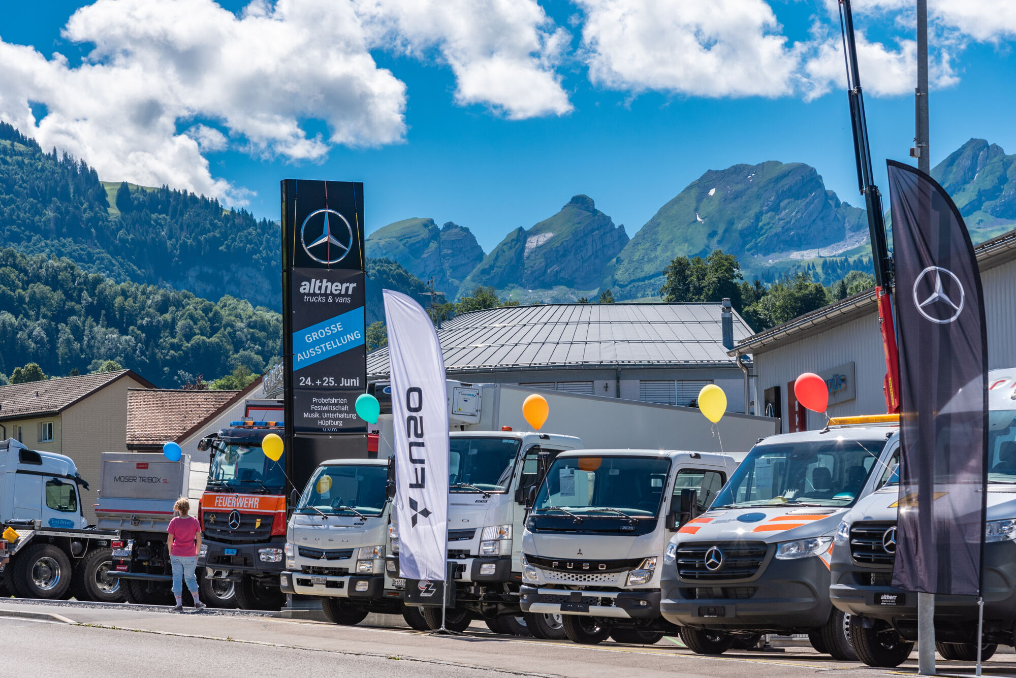 altherr ausstellung, nutzfahrzeuge, mercedes-benz, vans, trucks, nesslau.jpg